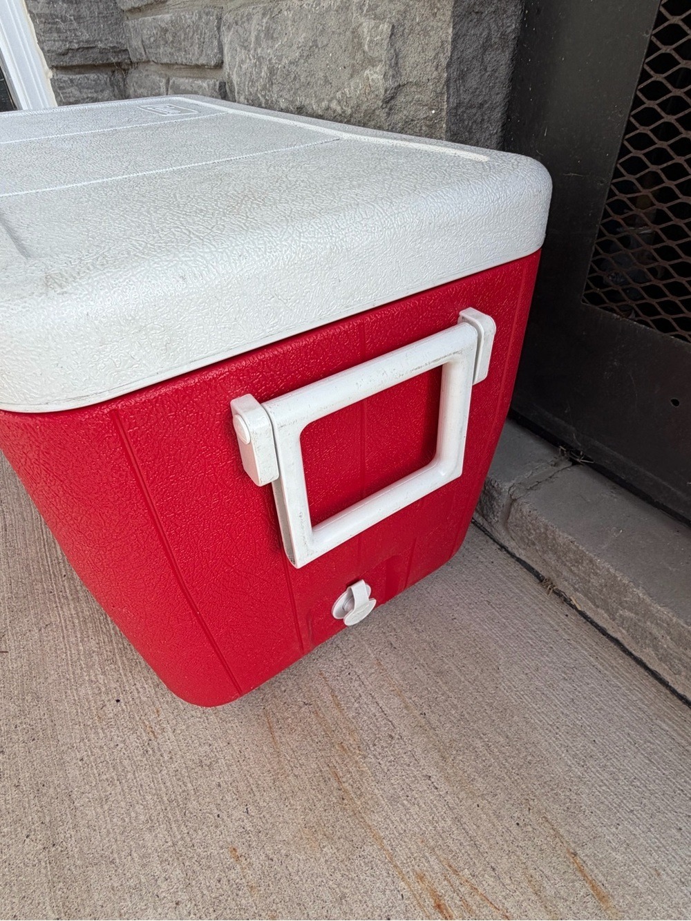 Coleman Red and White Hard-Sided Cooler - Picture 4 of 5